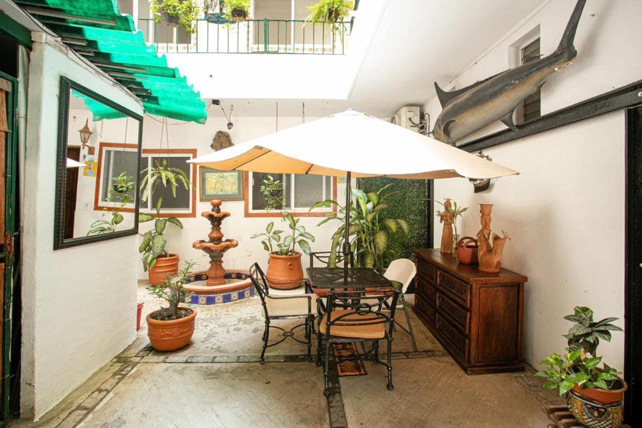 Vallarta Jr Suites Puerto Vallarta Exterior foto