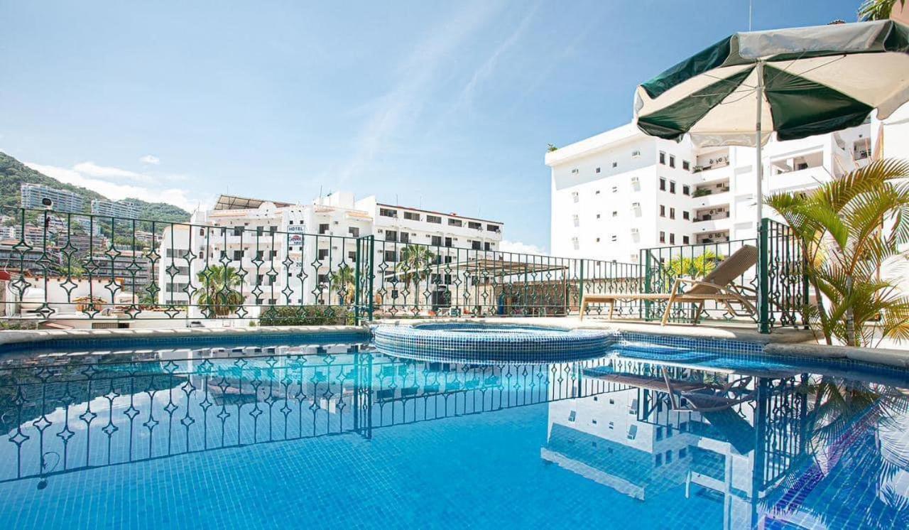 Vallarta Jr Suites Puerto Vallarta Exterior foto